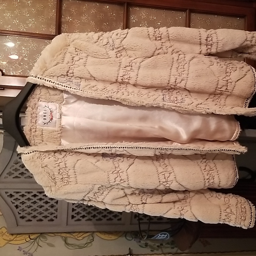 Jacket Fur-like, manmade